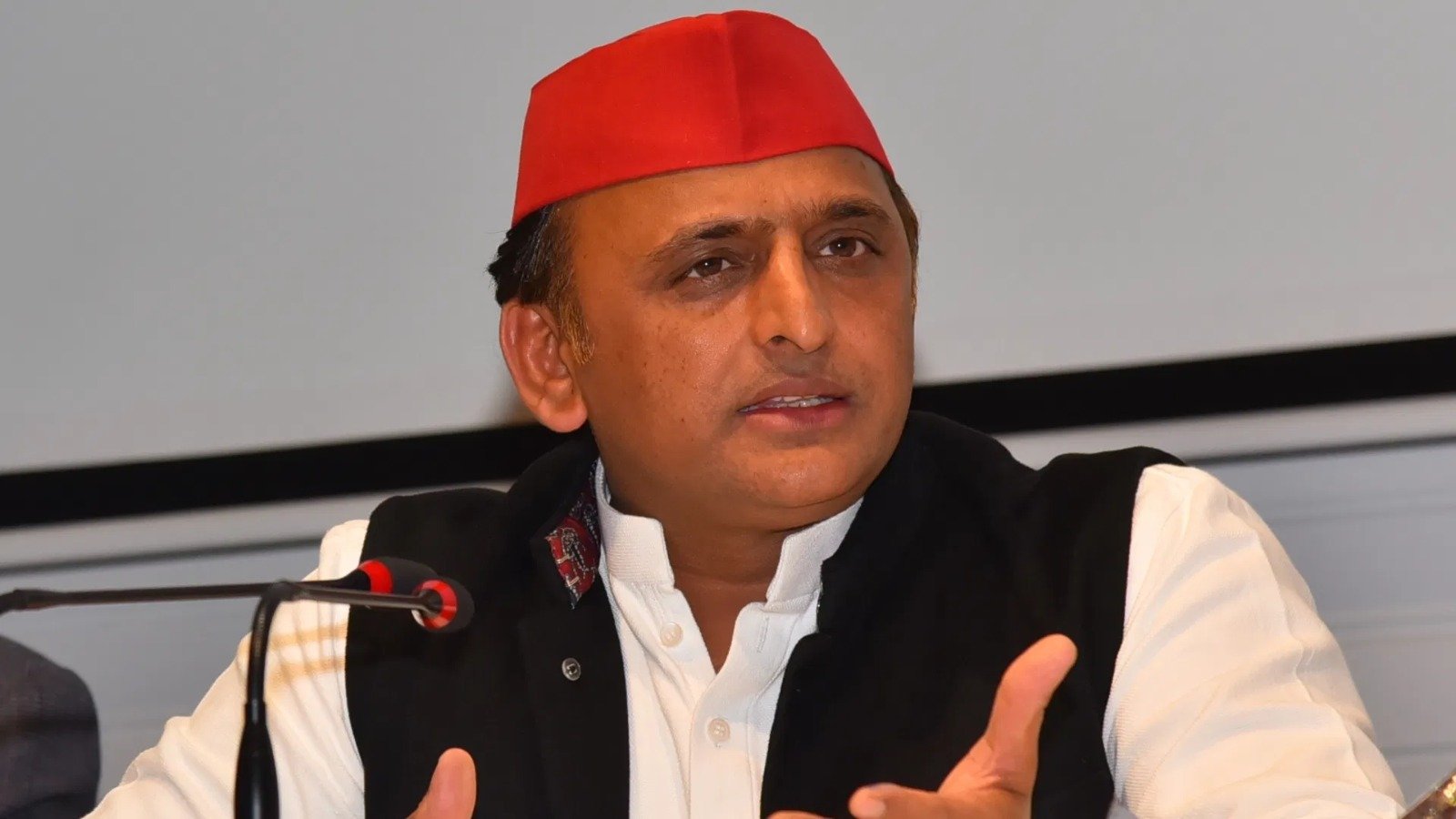 यूपी MLC चुनाव: अखिलेश यादव की लंबी रणनीति ने सपा को दी संजीवनी, 2027 से पहले बढ़ा मनोबल